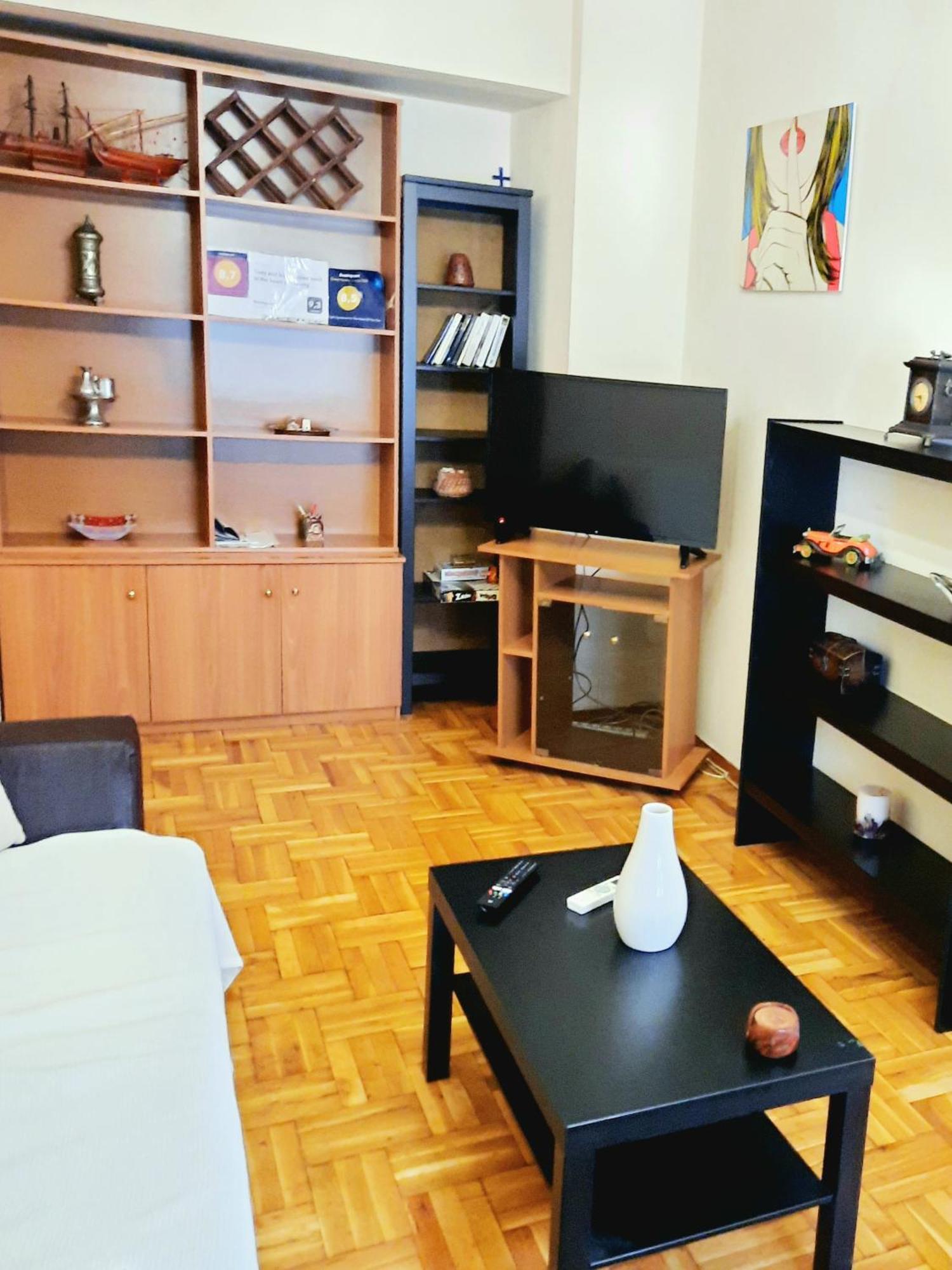 סלוניקי Cozy And Bright Apartment In The Heart Of The City מראה חיצוני תמונה