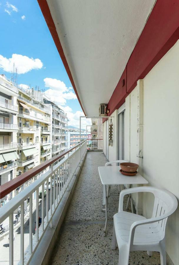 סלוניקי Cozy And Bright Apartment In The Heart Of The City מראה חיצוני תמונה